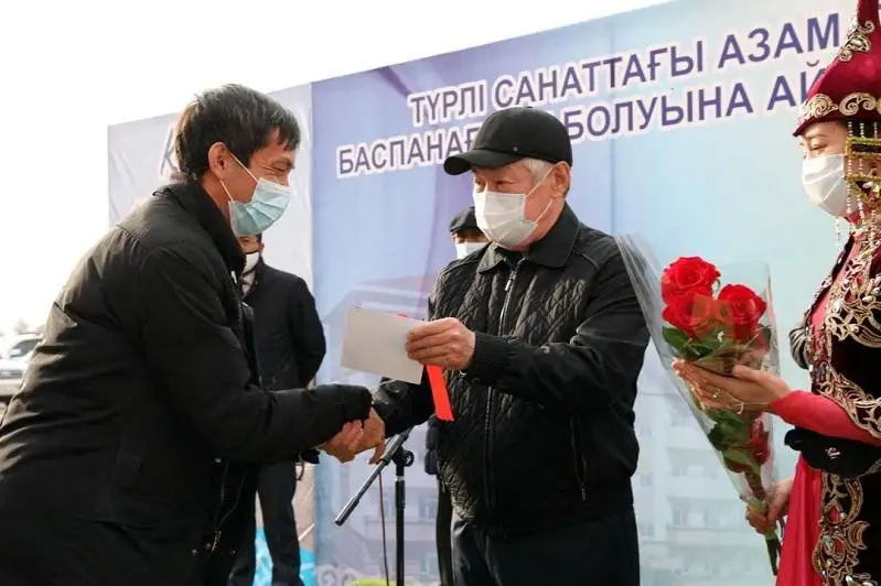 Tarazda 45 páterli turǵyn úı paıdalanýǵa berildi