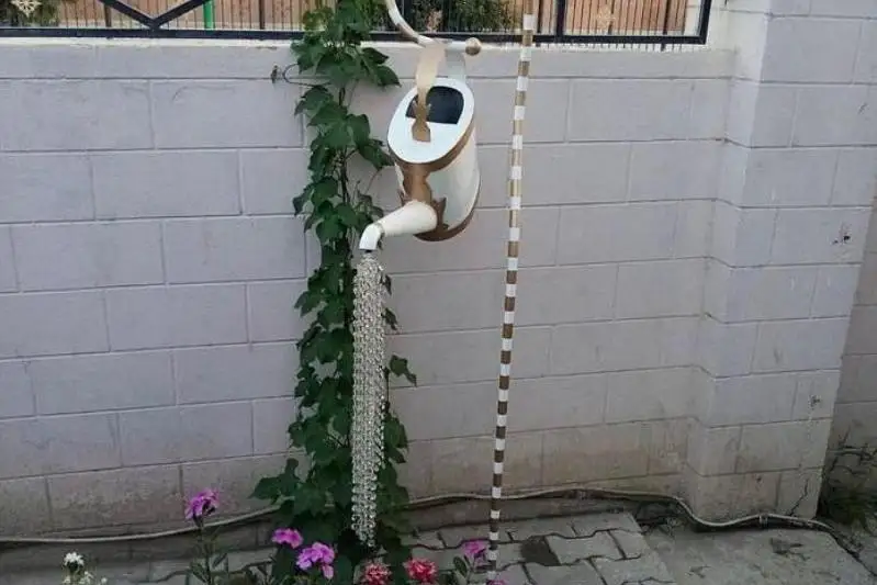 Необычные изделия из железа создает мастер из Жанаозена