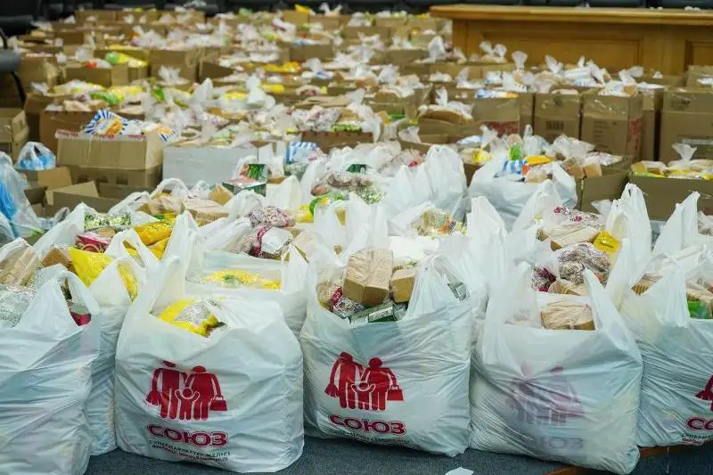 Марафон добрых дел: более 2500 семей Акмолинской области получили продуктовые корзины