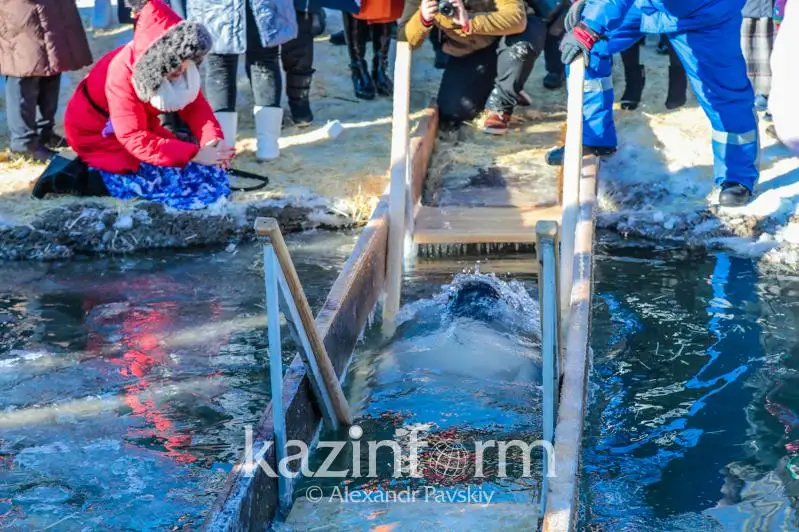 Водолазы и спецтранспорт будут дежурить в местах купания 19 января в СКО