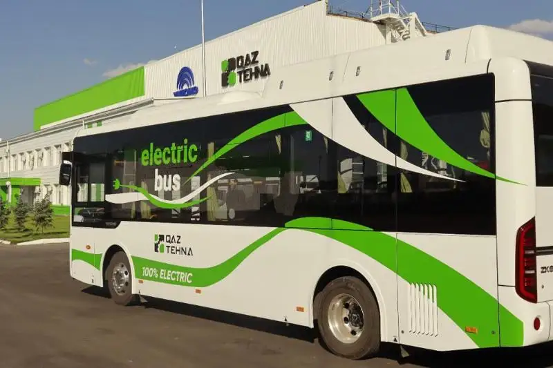Qaraǵandynyń joldarynda elektrobýs synaqtan ótti