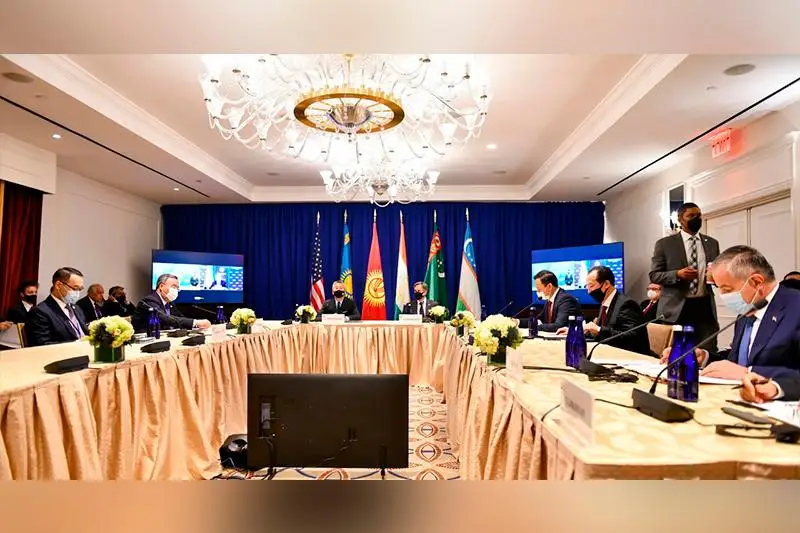 Мухтар Тлеуберди принял участие в министерской встрече «С5+1» в Нью-Йорке