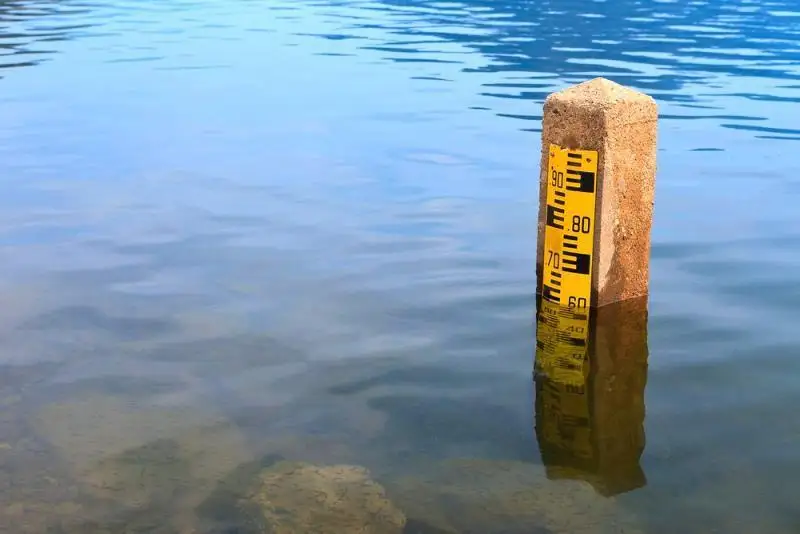 Petropavlda Esil ózeniniń sýy qaıta bastady