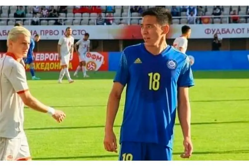 Fýtbol: Qazaqstan quramasynyń oıynshysy «Aqjaıyqtan» «Turanǵa» aýysty
