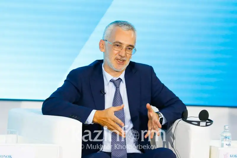 Автор фильма о Елбасы назвал самый важный критерий оценки творчества