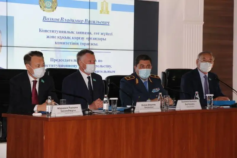 Сенаторы обсудили вопросы качества юридического образования в Казахстане