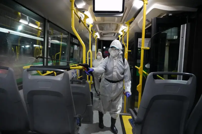 Elorda avtoparkterinde aýqymdy dezınfektsııa júrgizildi