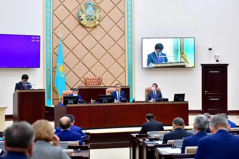 Сенаторы одобрили в первом чтении законопроект по совершенствованию системы госуправления