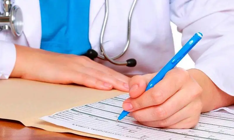 Казахстанцев в РФ обяжут подтверждать отсутствие наркозависимости и ВИЧ