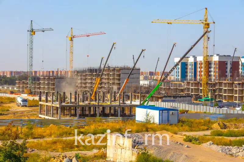 Как девальвация влияет на строительство в Казахстане