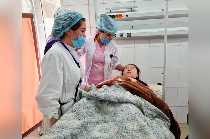 У алматинки приняли роды не в роддоме, а в приемном покое больницы
