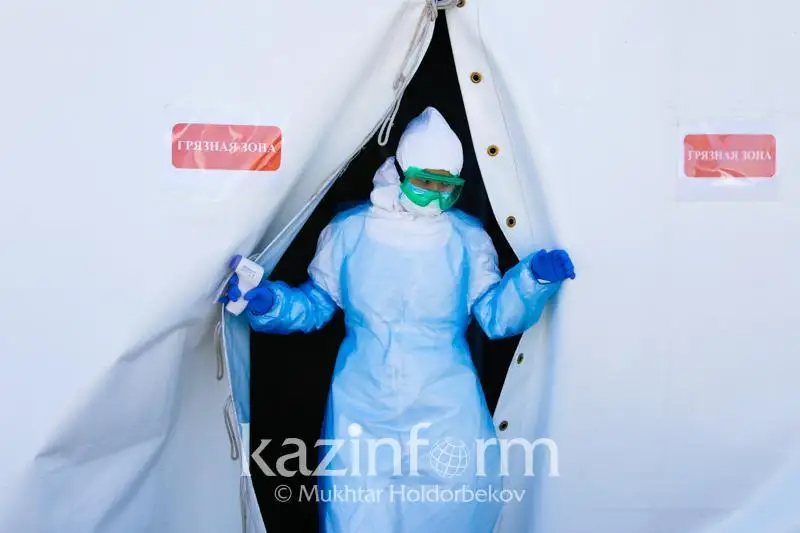 387 человек заболели коронавирусом в ЗКО