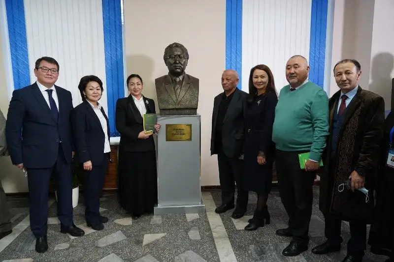 Телерадиокорпорация «Казахстан» увековечила память о ветеранах телевидения