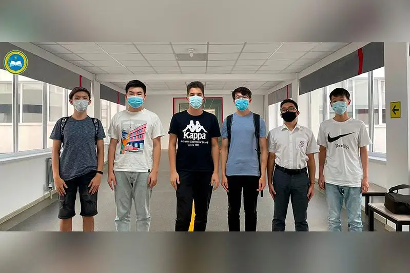 С пятью медалями вернулись казахстанцы с Балканской олимпиады по математике