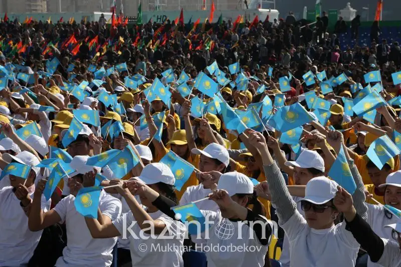 Президент РК поручил рассмотреть вопрос создания республиканской молодежной организации при АНК