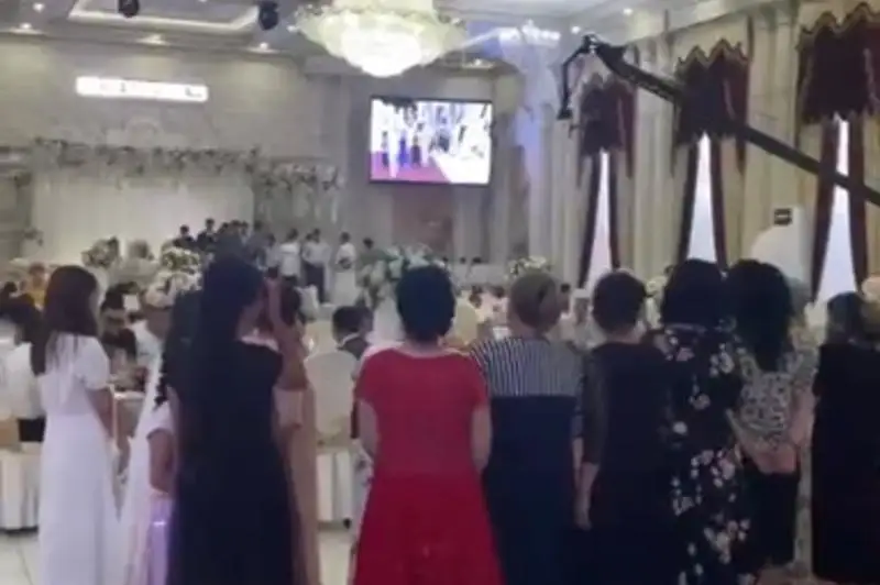 Свадьбу на 180 человек проводили в карантин в Шымкенте