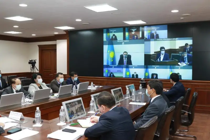 27 тысяч обращений поступило в местные органы в Атырауской области с начала года