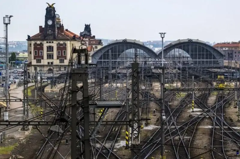 Два поезда столкнулись в Чехии: десятки раненых, есть погибшие