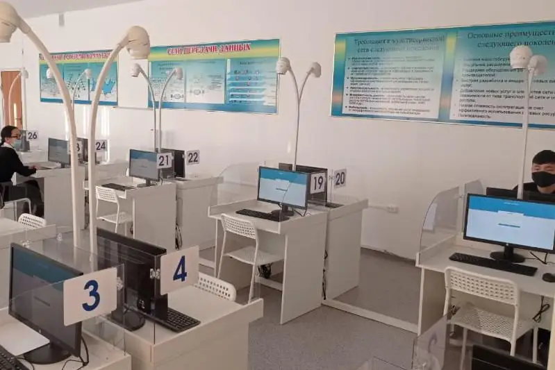 На ЕНТ за выпускниками будут следить две видеокамеры – МОН РК