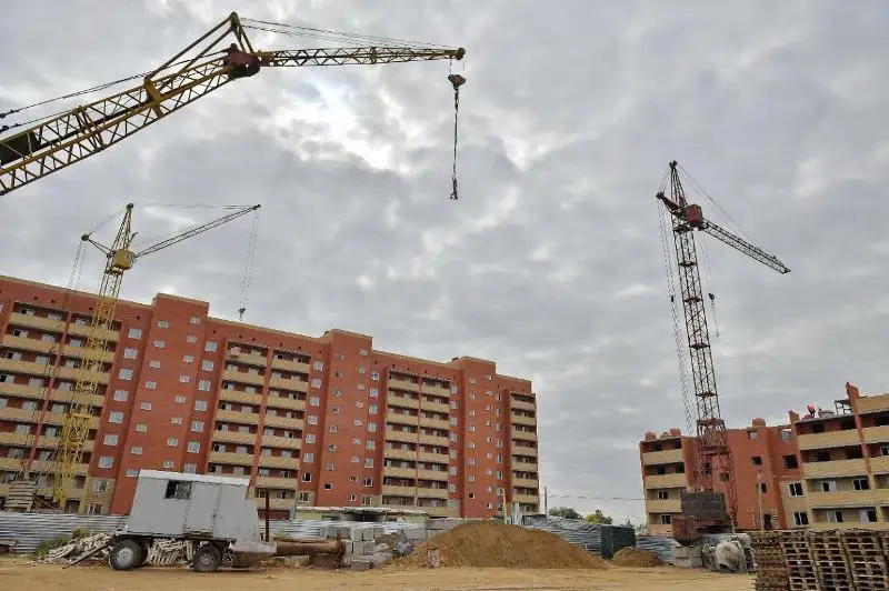 Около двух  тысяч квартир арендного и кредитного жилья введут в Павлодарской области