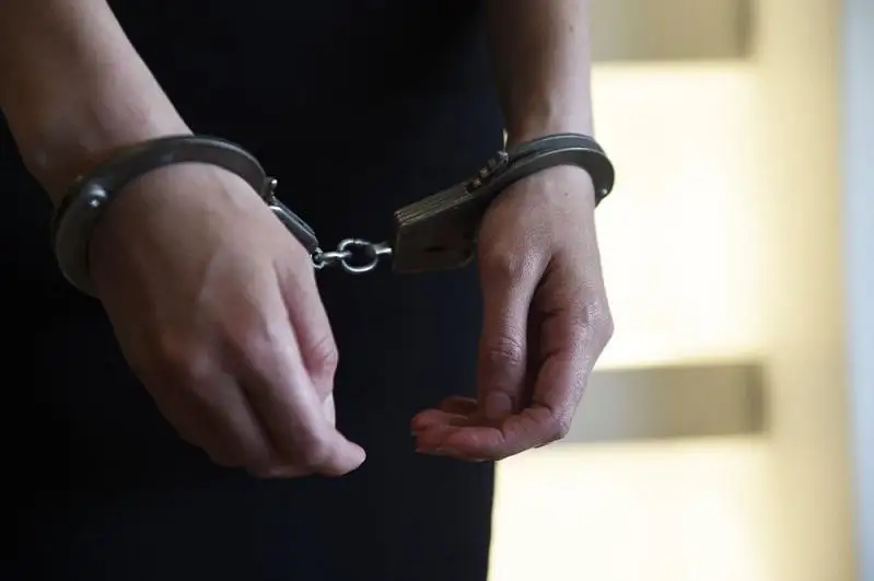 Вымогавшие деньги у полицейского карагандинцы задержаны