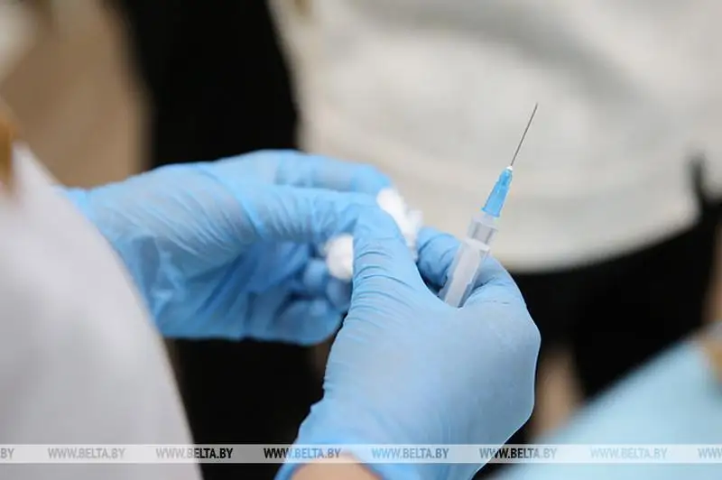 Беларусь планирует выпустить собственную вакцину от COVID-19 до конца года