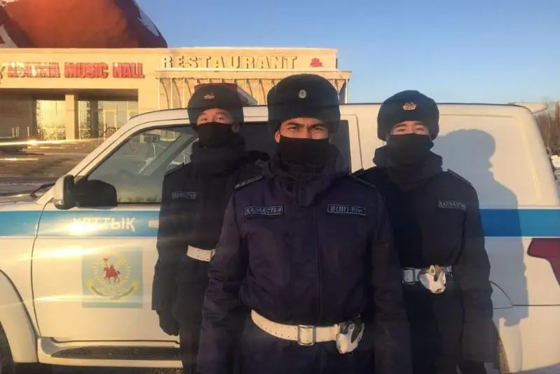 За один вечер гвардейцы задержали мошенника и обезвредили дебоширку в Нур-Султане