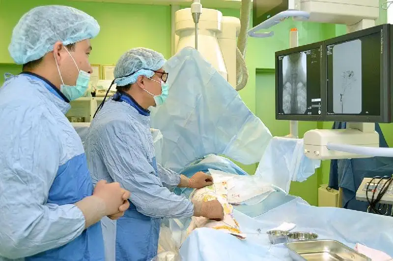 Астана нейрохирургтері бас миына өте күрделі операция жасады