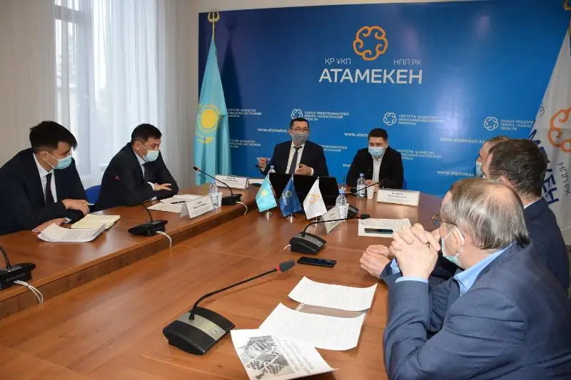 Генплан города и план детальной планировки микрорайонов просят принять строители в СКО