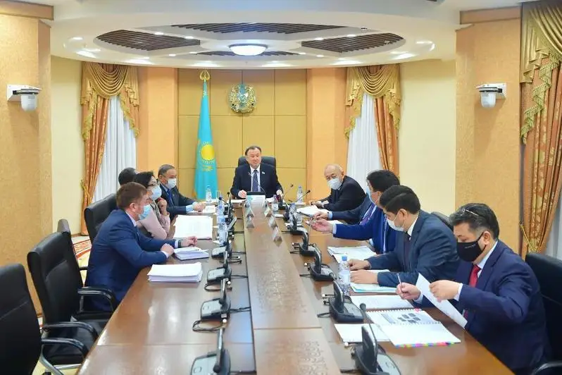 В Сенате обсуждают законопроект по созданию ракетного комплекса «Байтерек»