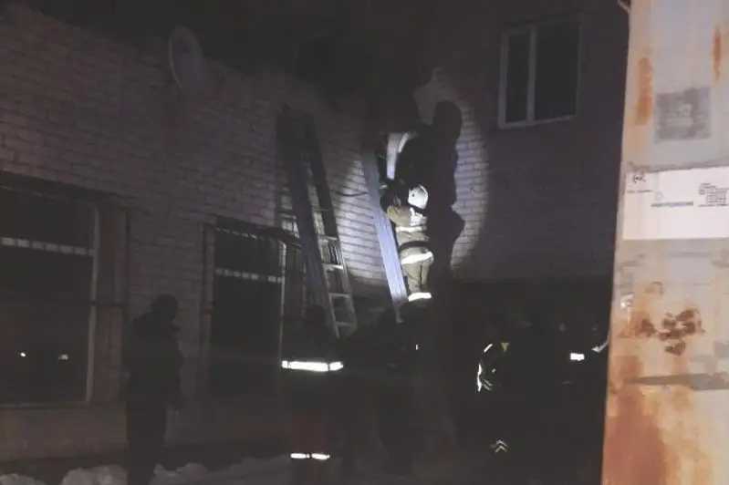 Дважды за день тушили пожары столичные гвардейцы