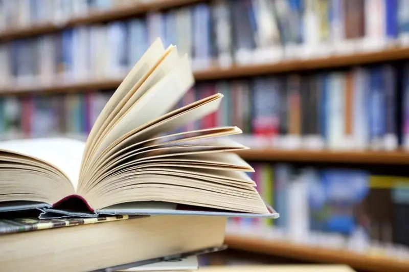 Книгу почёта педагогов выпустят в Карагандинской области