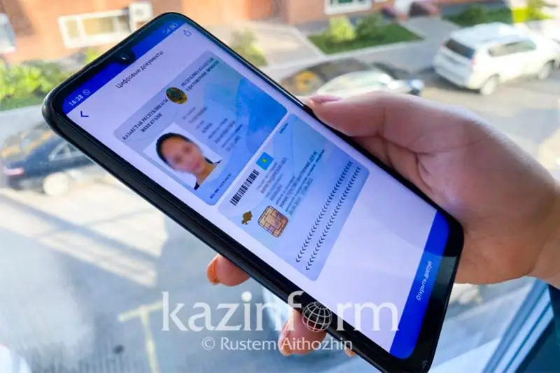Казахстанцы могут предъявлять цифровые документы в офисах сотовых операторов