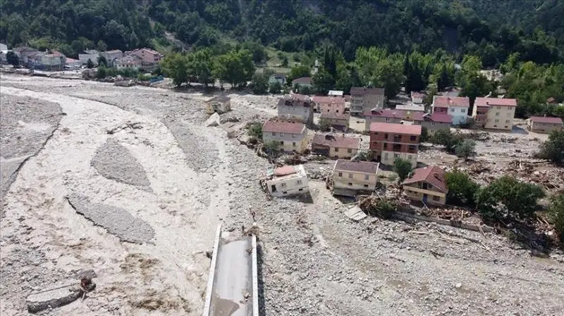 Túrkııanyń Qara teńiz aımaǵyndaǵy sý tasqynynan opat bolǵandar sany 44 -ke jetti
