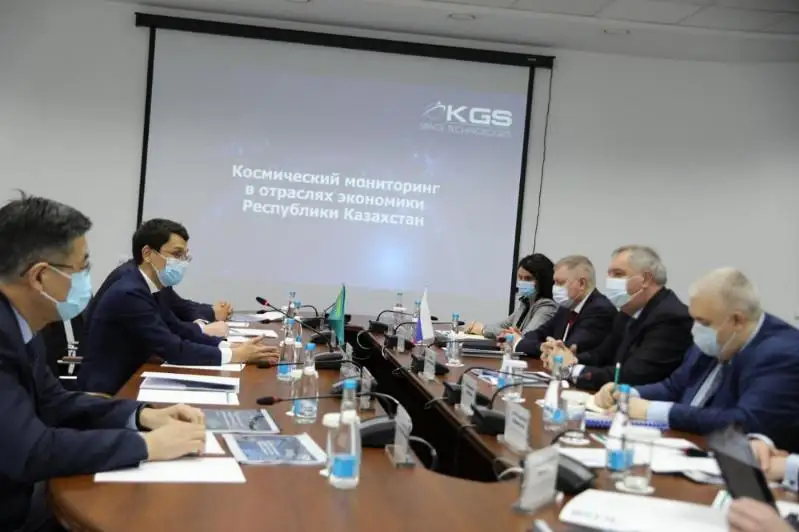 Baǵdat Mýsın «Roskosmos» basshysy Dmıtrıı Rogozınmen kezdesti