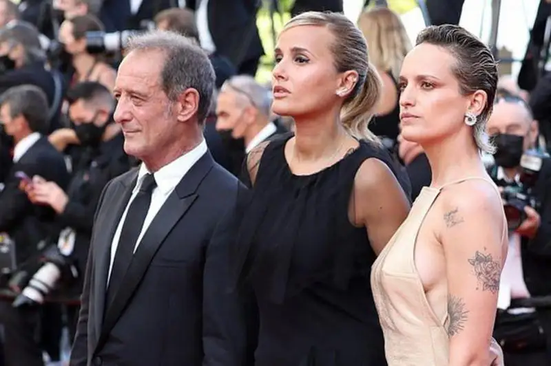 «Золотую пальмовую ветвь» Канн получил французский хоррор «Титан»