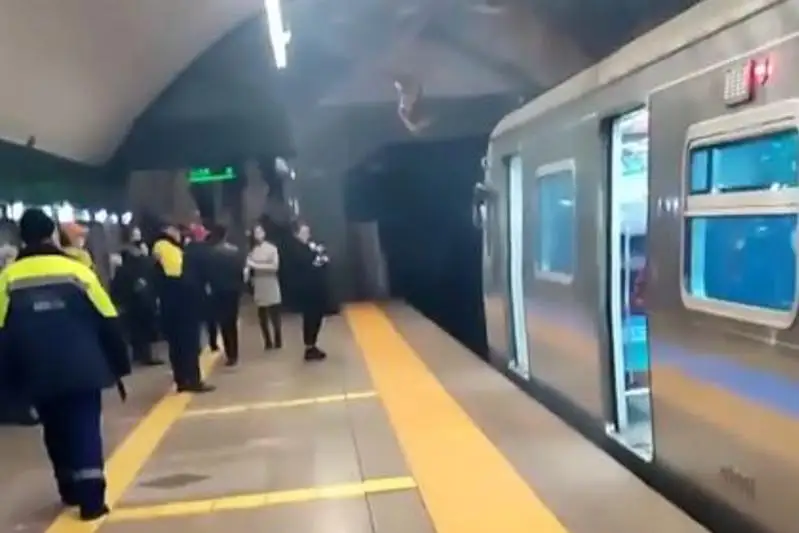 Almaty metropolıteni stansadan shyqqan tútinge qatysty túsinik berdi