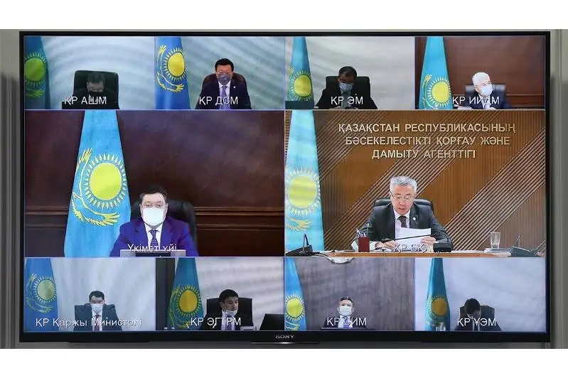 Важно не допускать спекулятивных действий со стороны строительных компаний и производителей - Аскар Мамин