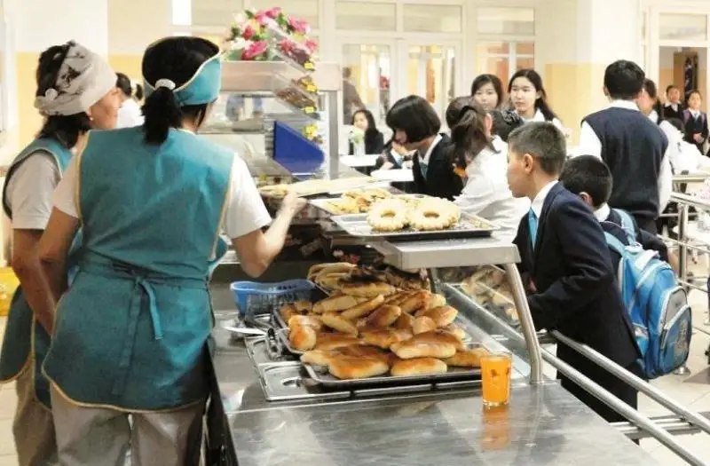Более 23 тысяч школьников будут обеспечены бесплатным питанием в Алматы