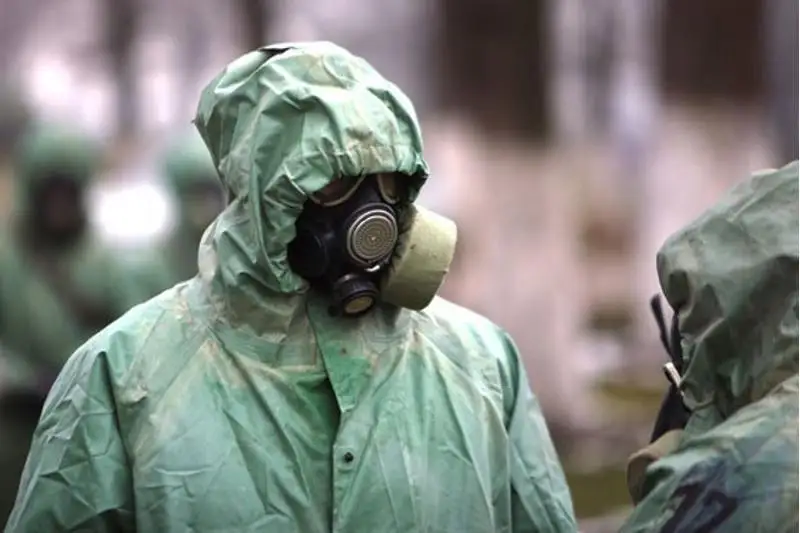 Контейнер с неизвестным веществом обнаружили в Уральске