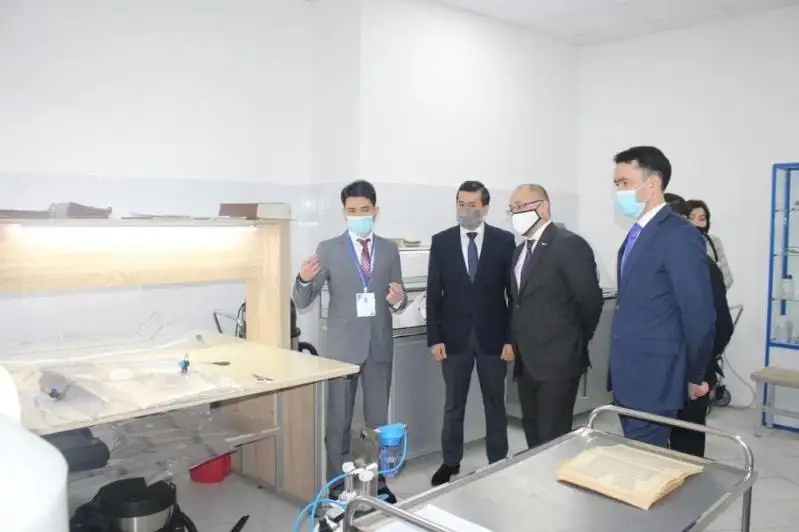 Даурен Абаев посетил подведомственные Минкультуры и спорта организации в столице