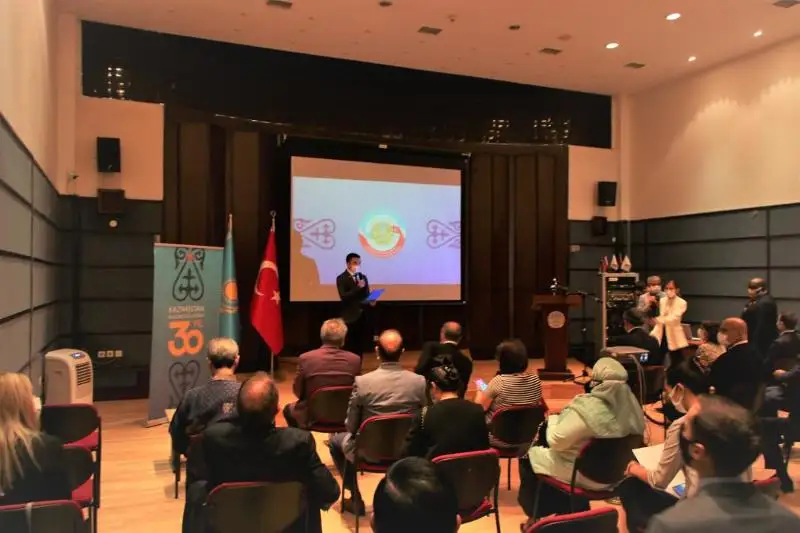 В Турции прошла фотовыставка к 30-летию закрытия Семипалатинского полигона