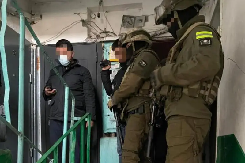 Подозреваемого в распространении экстремистских материалов задержали в Туркестанской области