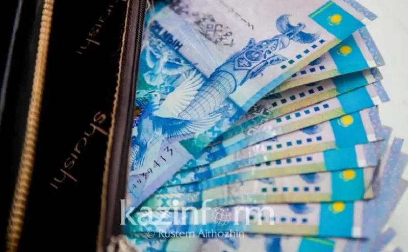 Возможность повышения минимальной заработной платы прокомментировал Алихан Смаилов