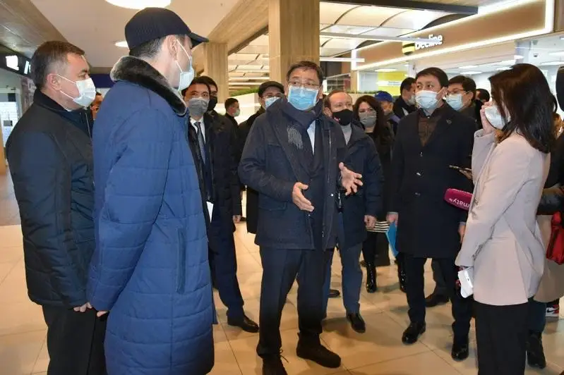 Аким Алматы обсудил с бизнесом вопросы ускорения выплаты по возмещению ущерба