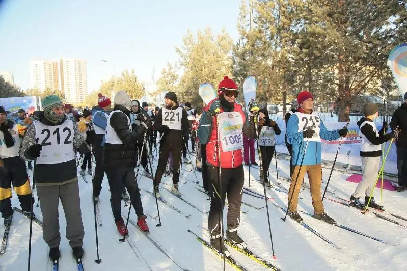 Флаг зимнего спортивного сезона торжественно подняли в Нур-Султане
