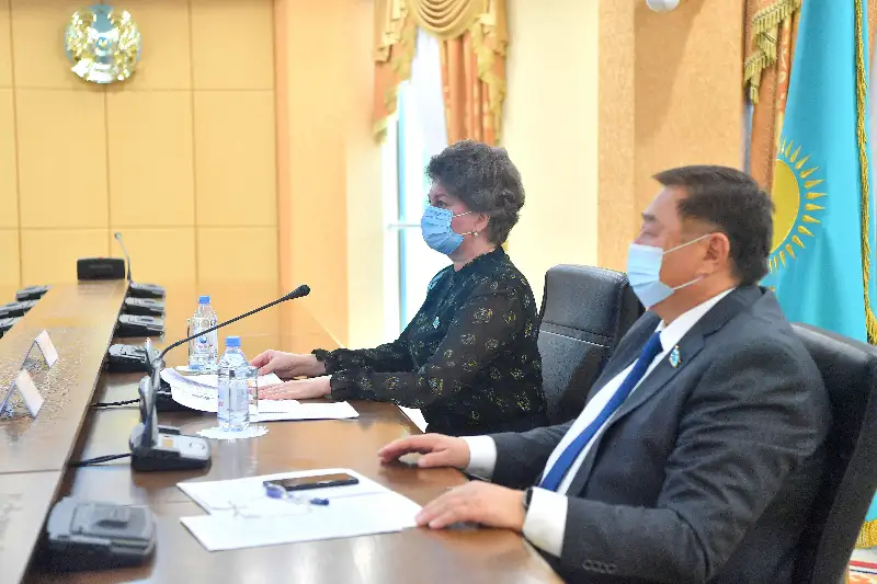 Казахстанские сенаторы приняли участие в семинаре парламентариев стран Центральной Азии