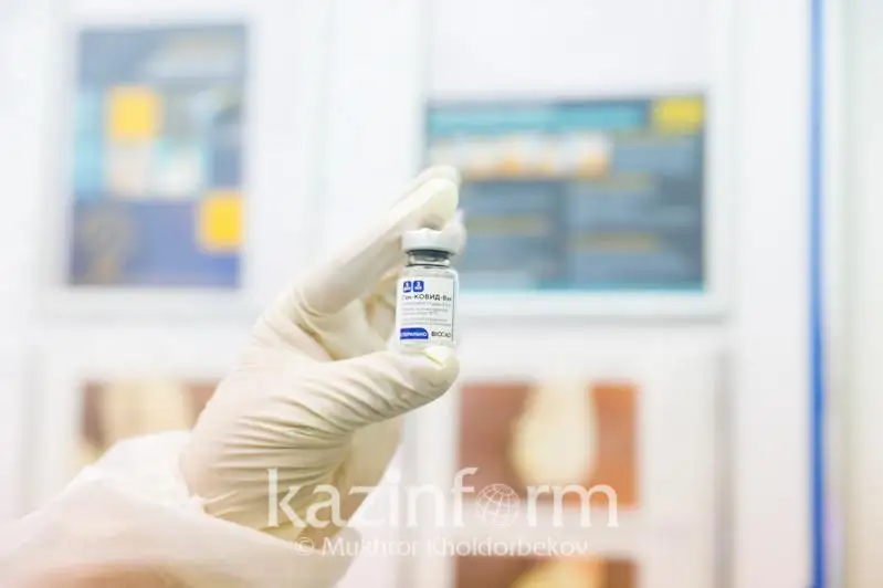 Число желающих привиться от COVID-19 выросло в Атырауской области