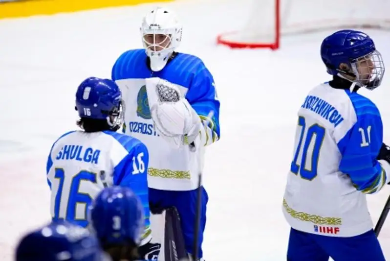 Сборная Казахстана не прошла в топ-дивизион молодежного ЧМ-2022 по хоккею
