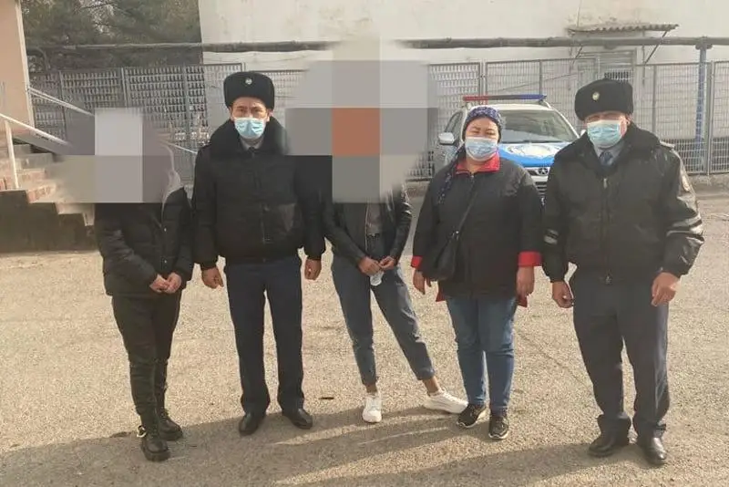 Shymkentte úıinen ketip qalǵan jasóspirim qyz tabyldy